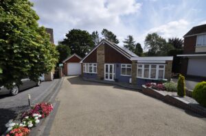 White Oak Drive, Kingswinford